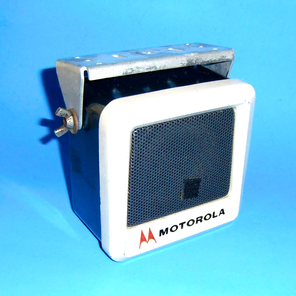 Motorola Speaker Model TSN6000A-1 with Mobile Bracket TESTED