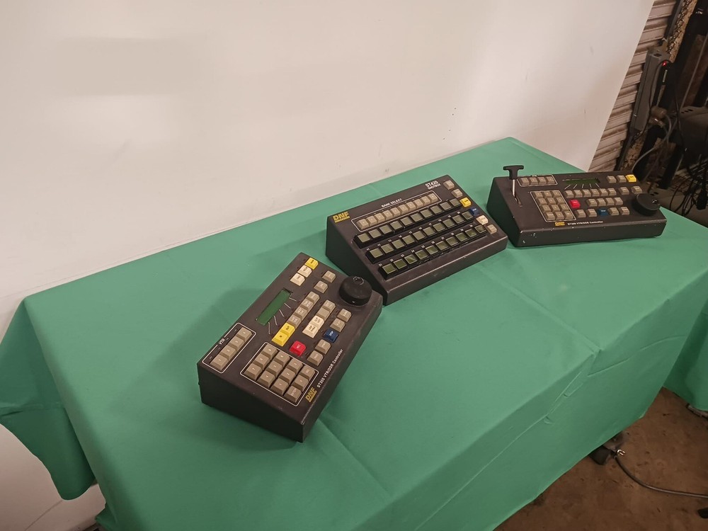 DNF ST300 VTR/DDR Controller & ST420 ShotBox