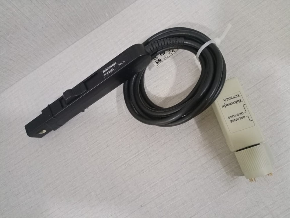 USED Tektronix TCP202A 15A DC Current Probe