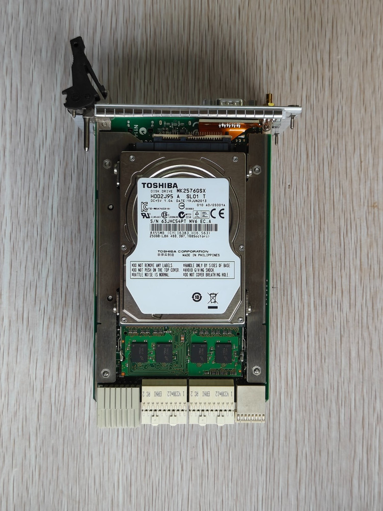NI PXIE-8840 Embedded Controller