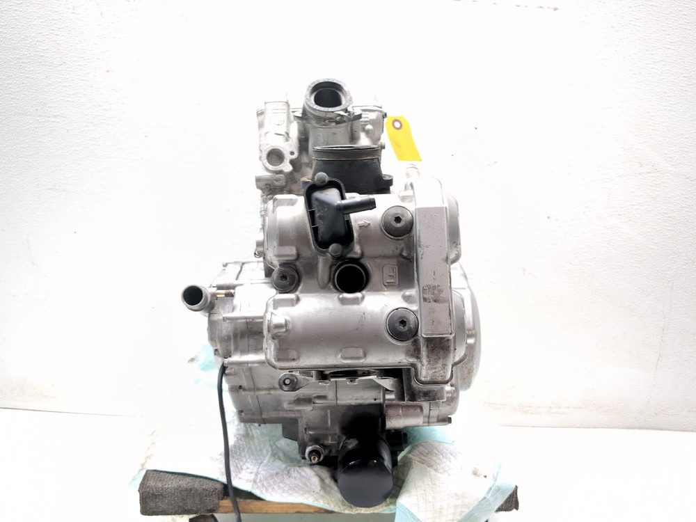 05 Suzuki SV650 Engine Motor
