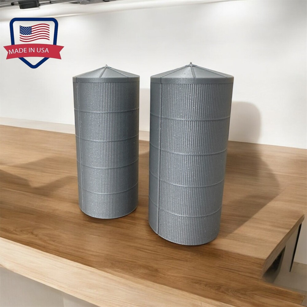O Scale 1:48 30’ Grain Silos (2)