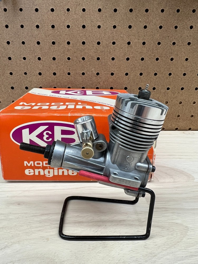 K & B SPORTSTER .28 - CL/FF ENGINE