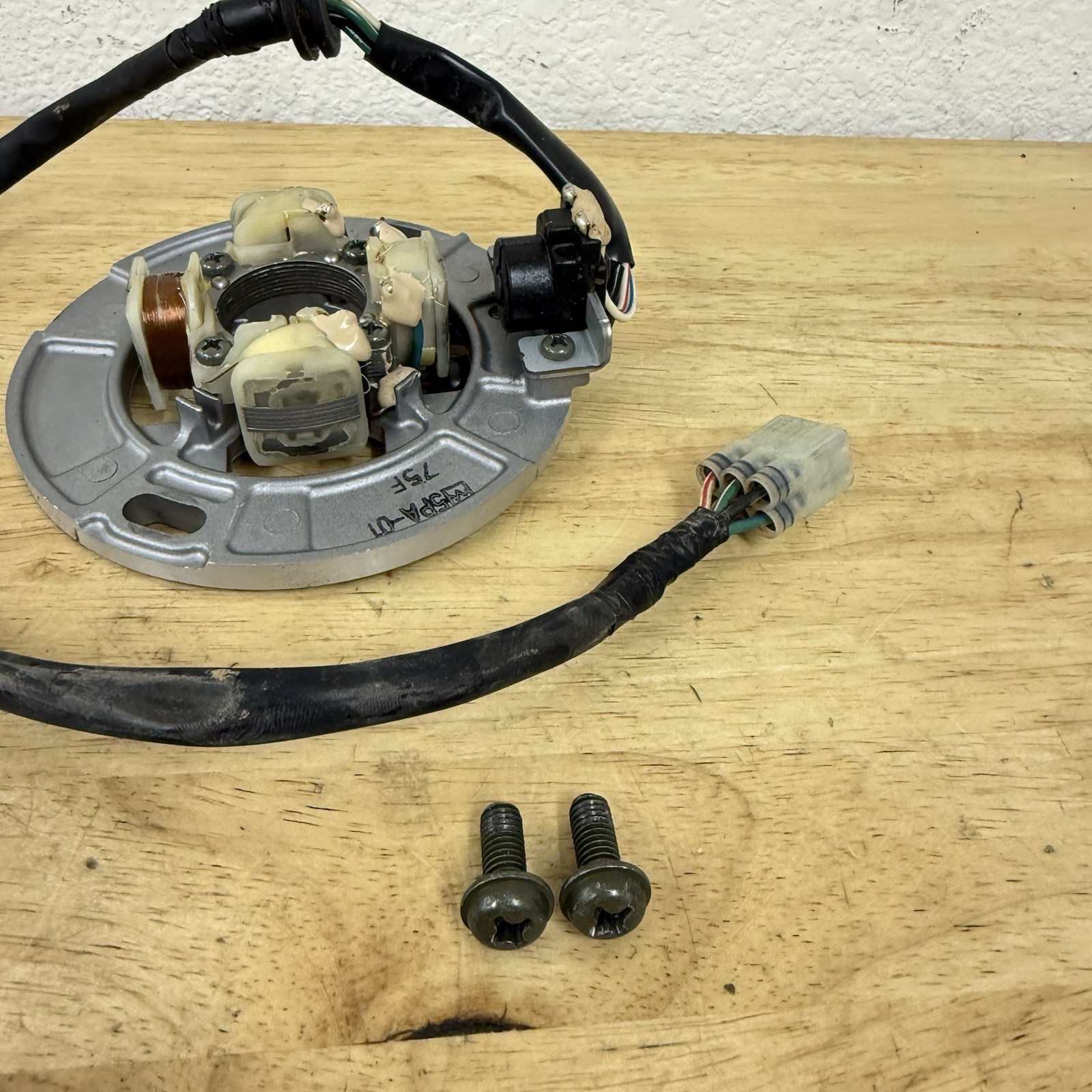 2008 Yamaha YZ85 YZ 85 OEM Stator Magneto Generator (02-18) #91