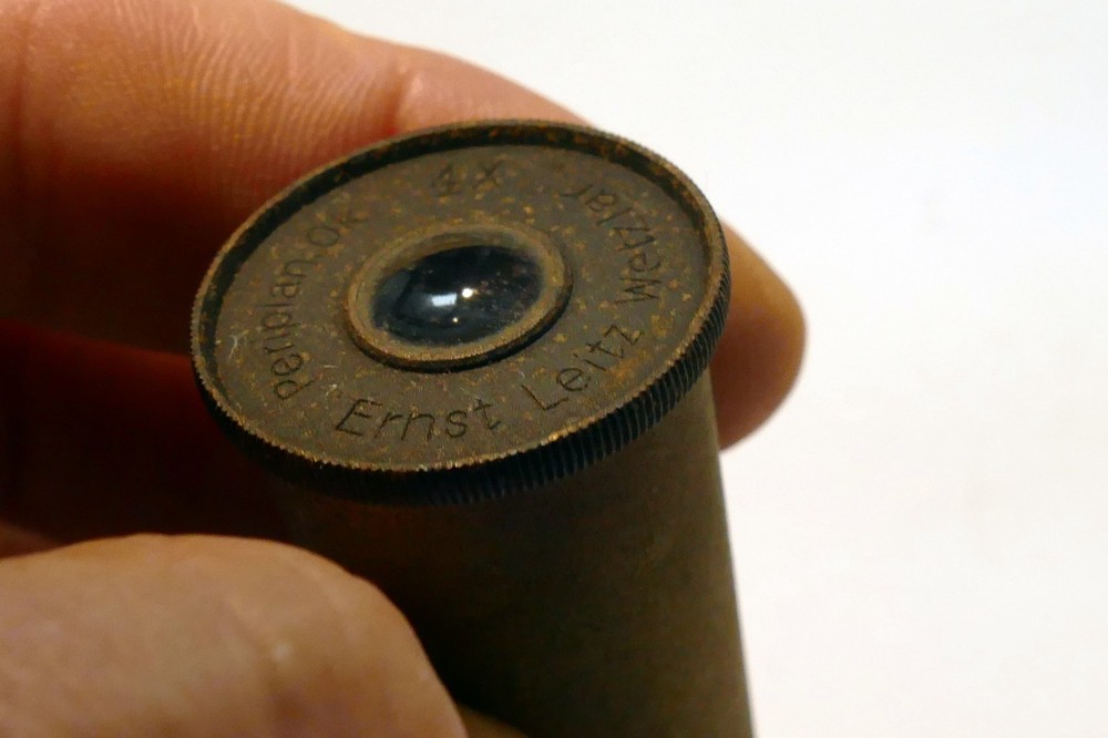 ERNST LEITZ WETZLAR PERIPLAN OK. 4x MICROSCOPE EYEPIECE 1"