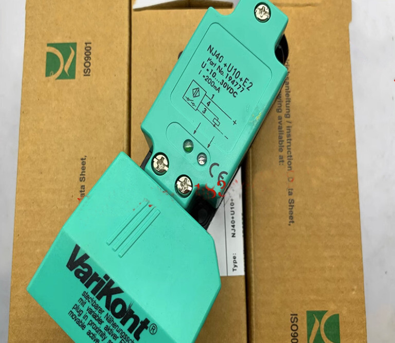 1Pcs New NJ40+U10+E2 Square Proximity switch sensor