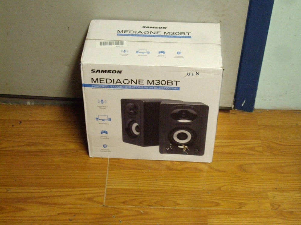 New Samson MediaOne M30BT 3-Inch Powered Bluetooth Studio 20W Monitors