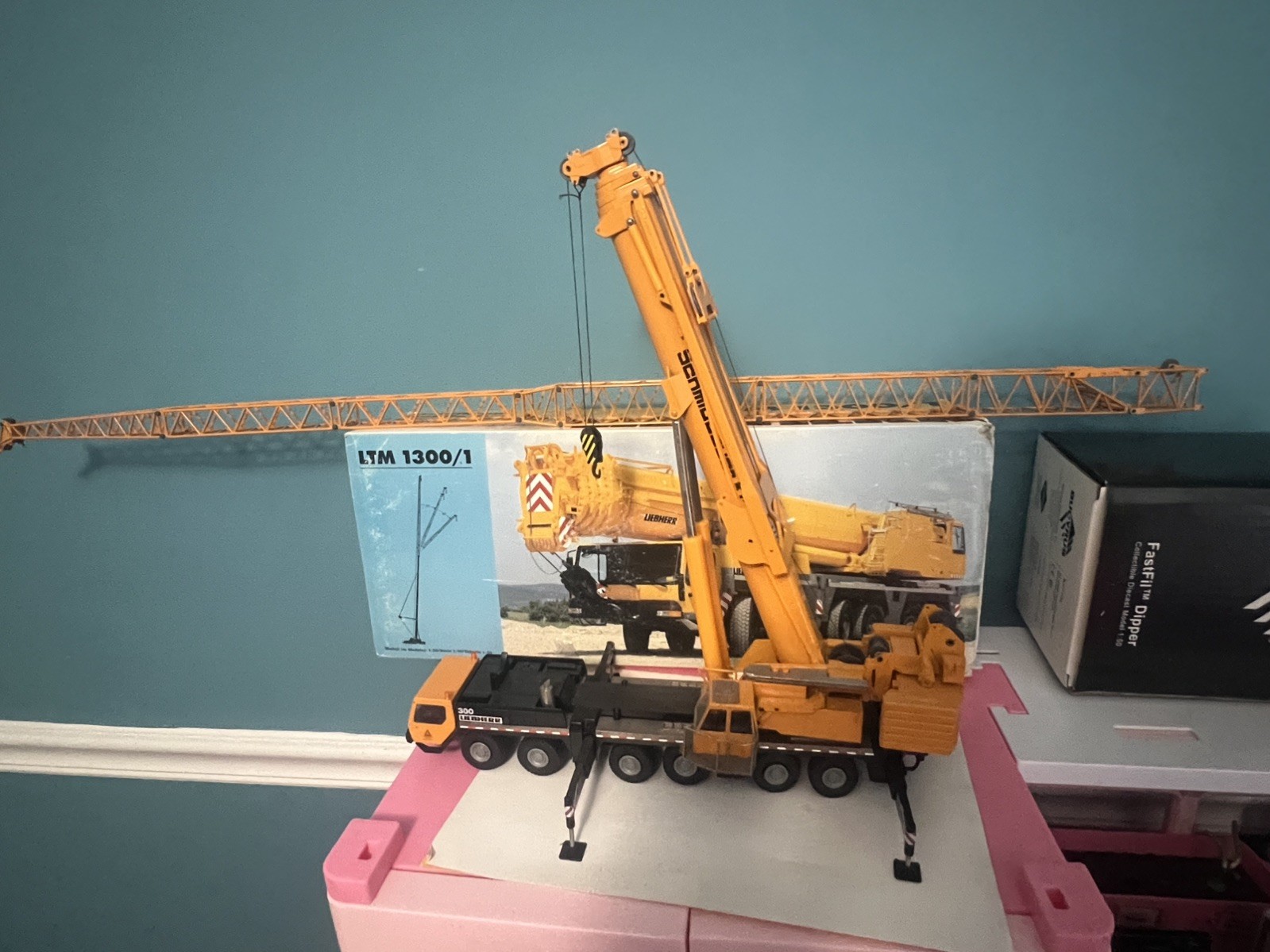 Conrad Liebherr LTM 1300 Truck-Mounted Crane 1/50 scale in Original Box