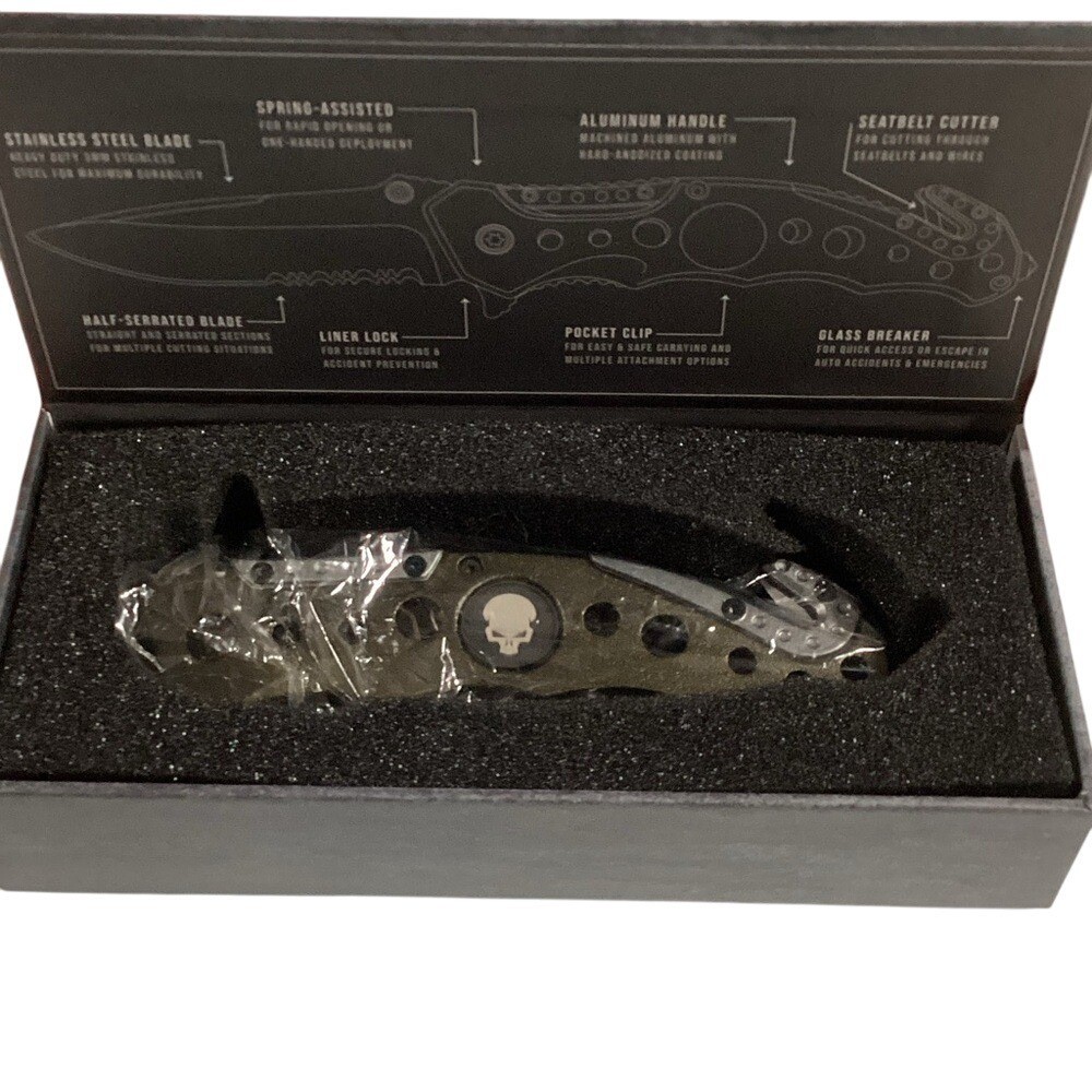 Tactical Folding Knife with Skull Emblem
