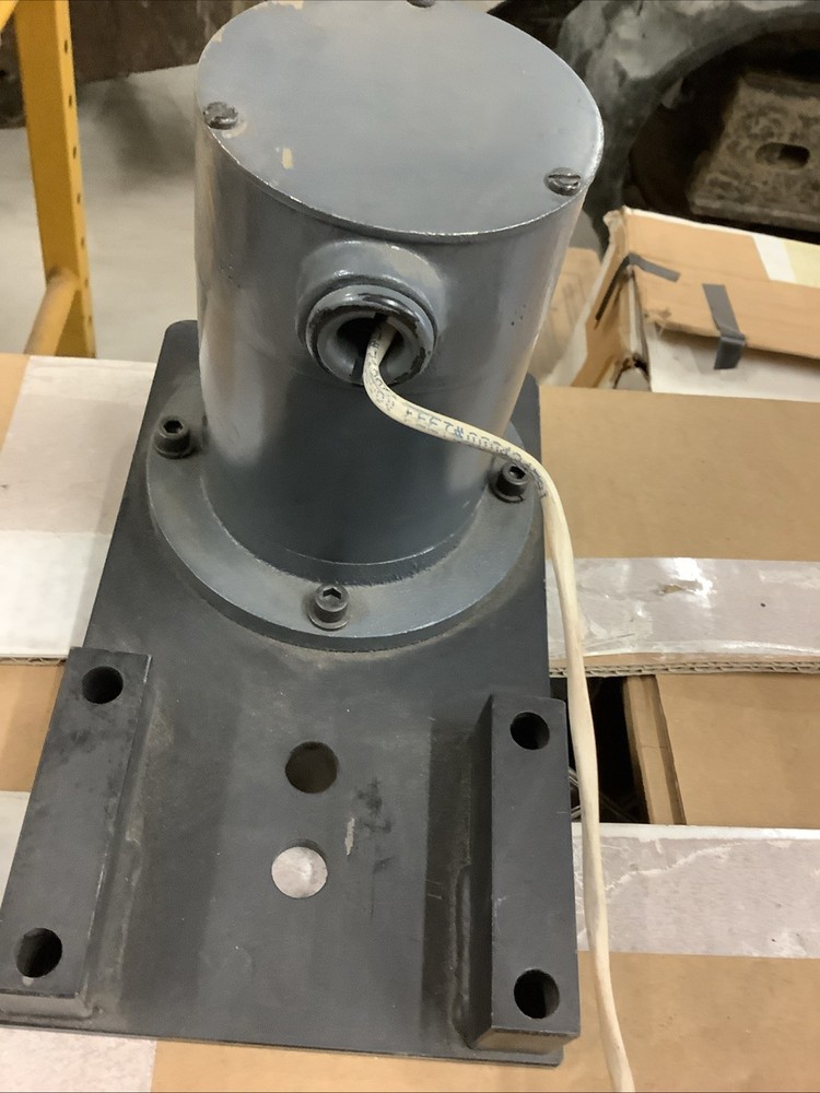 GE Motors Tachometer Generator