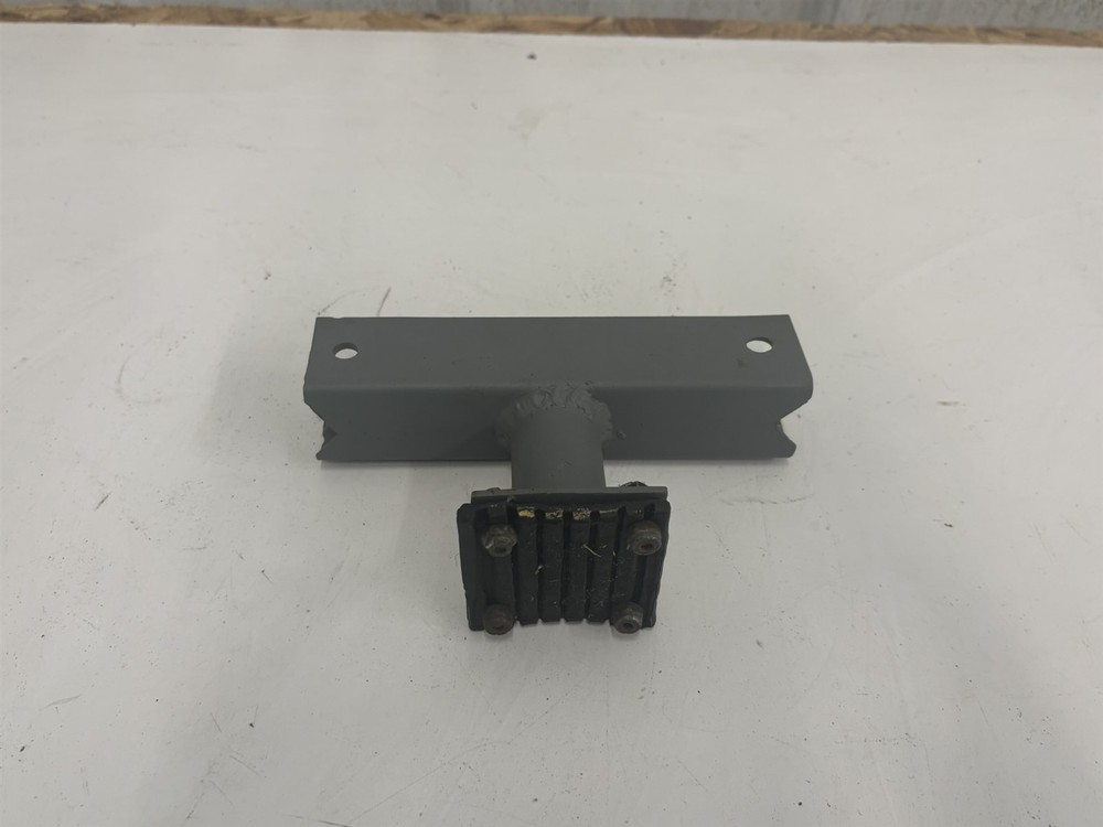 Luscombe Model 8 mount bracket support brace