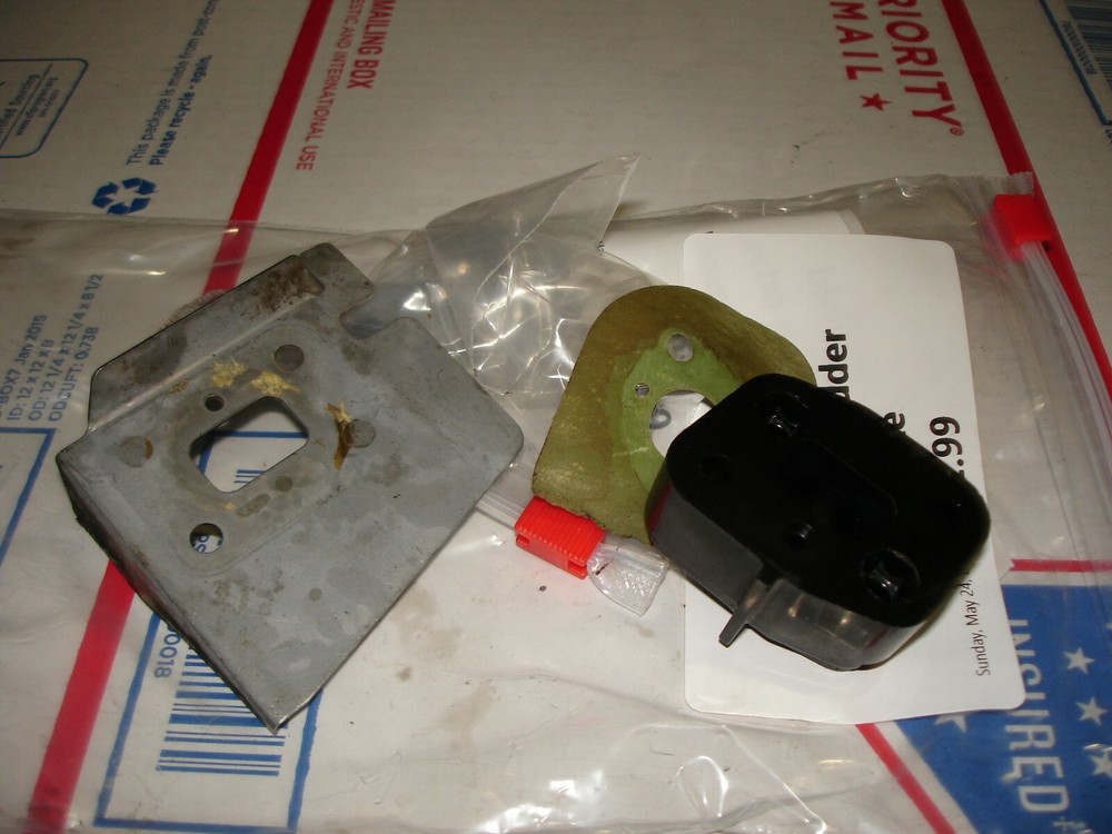 Echo es-2400 intake    blower shredder   part only Bin 229