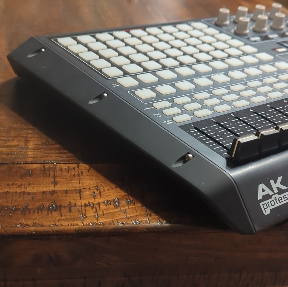 Akai APC40 MK1 DAW MIDI Controller