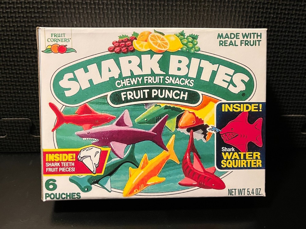1990 Shark Bites Fruit Snacks (red squirter) - Replacement novelty display box
