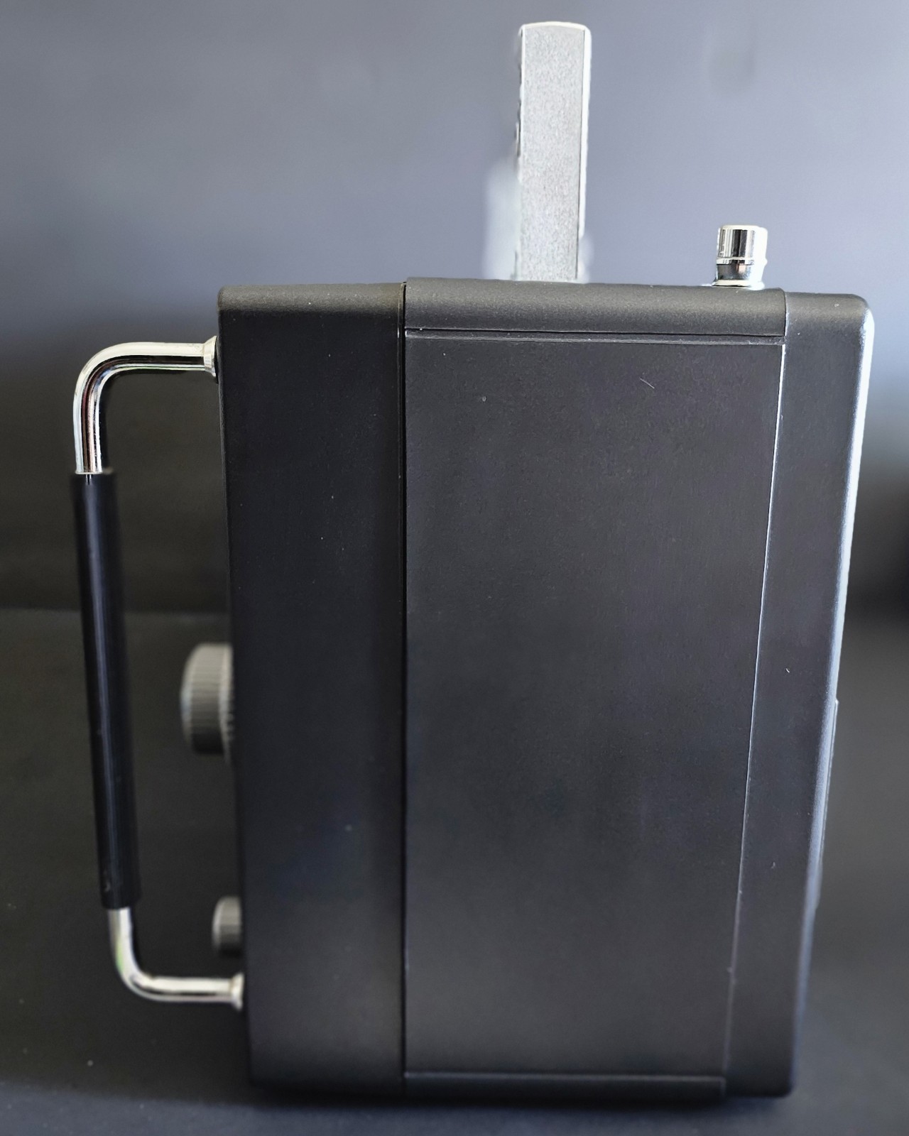 Grundig Satellit Professional 650 LW,MW,SW,FM