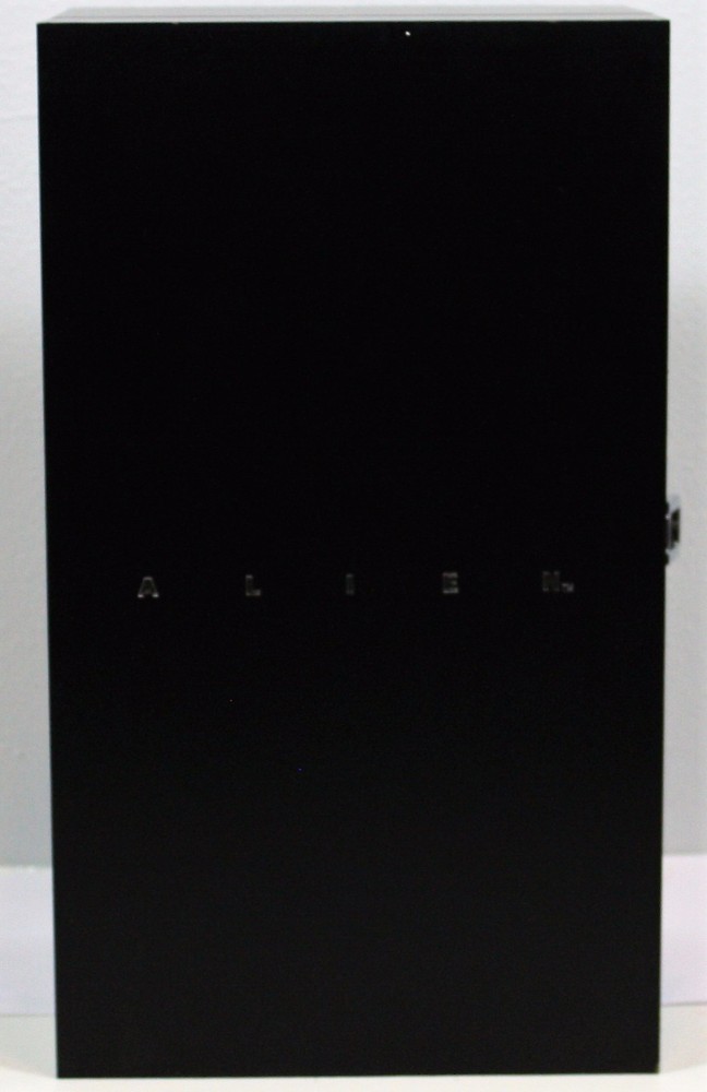 LIMITED X-Plus ALIEN statue Sci-Fi Heavy Weight Collection