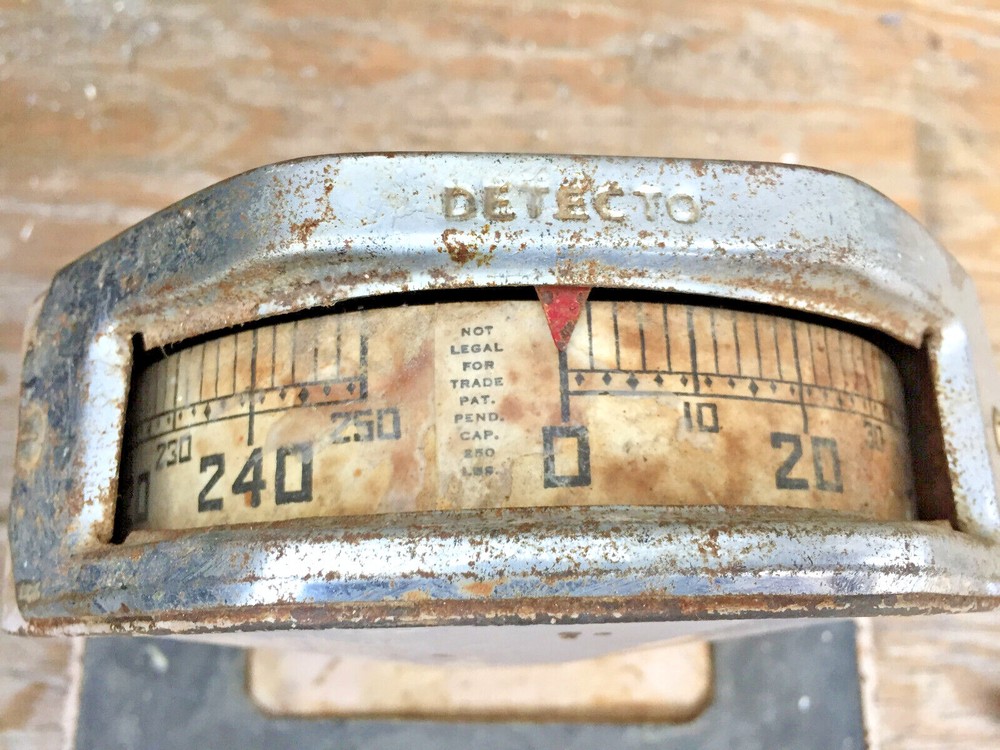 Detecto Low Boy Scale Working Condition, Distressed Rustic Vintage