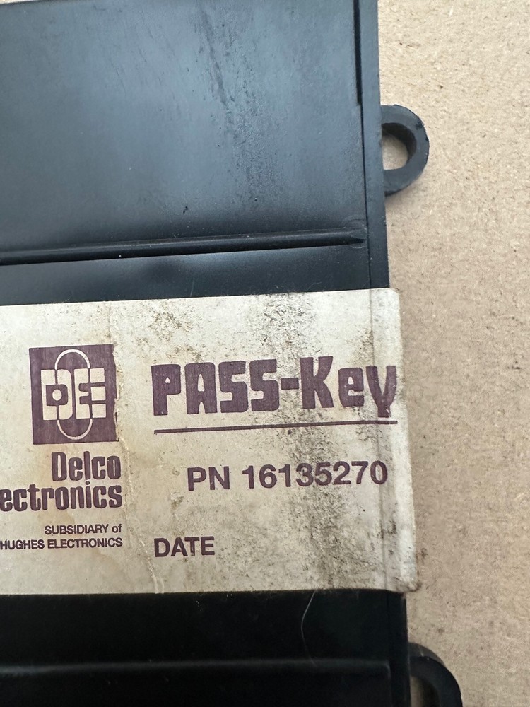 89 CORVETTE C4 PASS KEY VATS MODULE 16135270