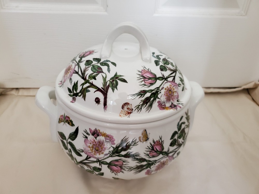Portmeirion Botanic Garden Earthenware 4 Quart Lidded Casserole