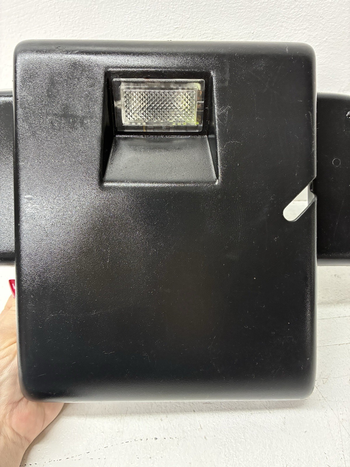 TRUNK LIGHT WITH BLACK BEZEL / 2005 - 2009 FORD MUSTANG OEM FACTORY OEM