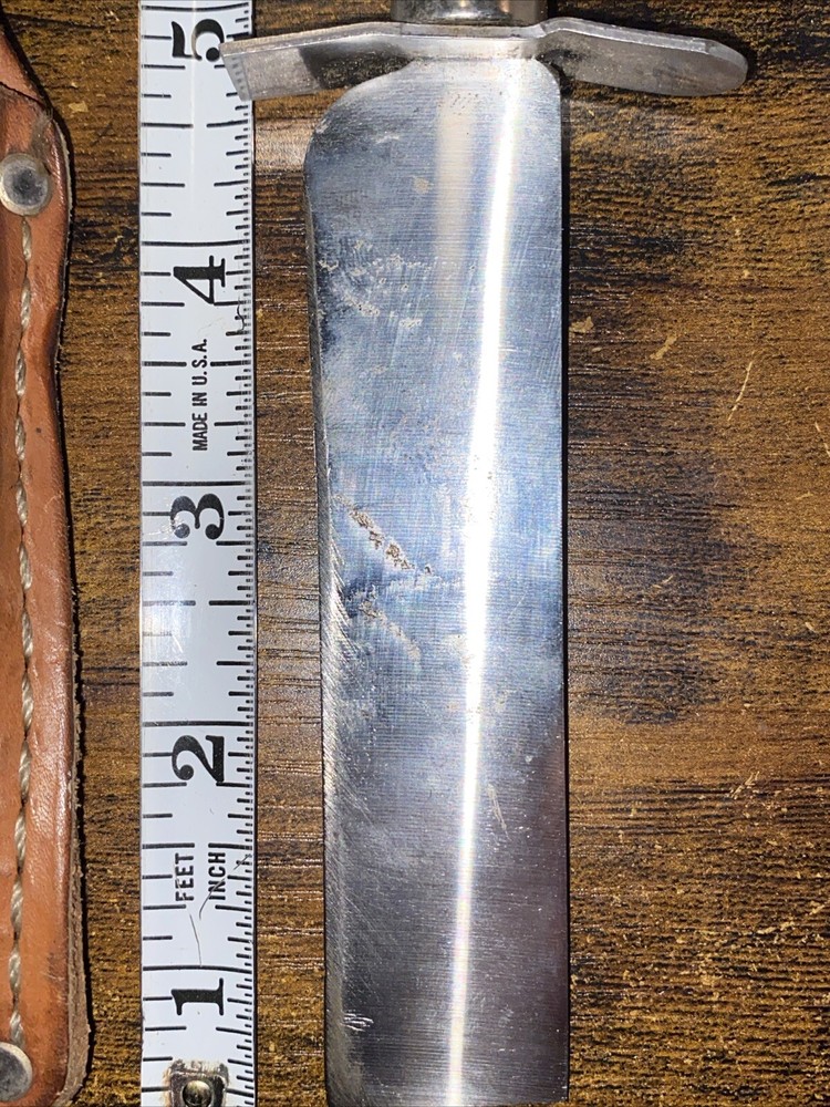 Box Cutter Knife And Leather Sheath