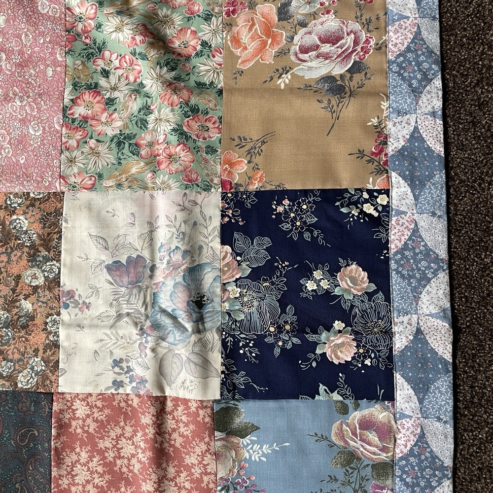 Patchwork Lap Quilt Wall Hanging Handcrafted Machine Stitched 44 x 46 MINT