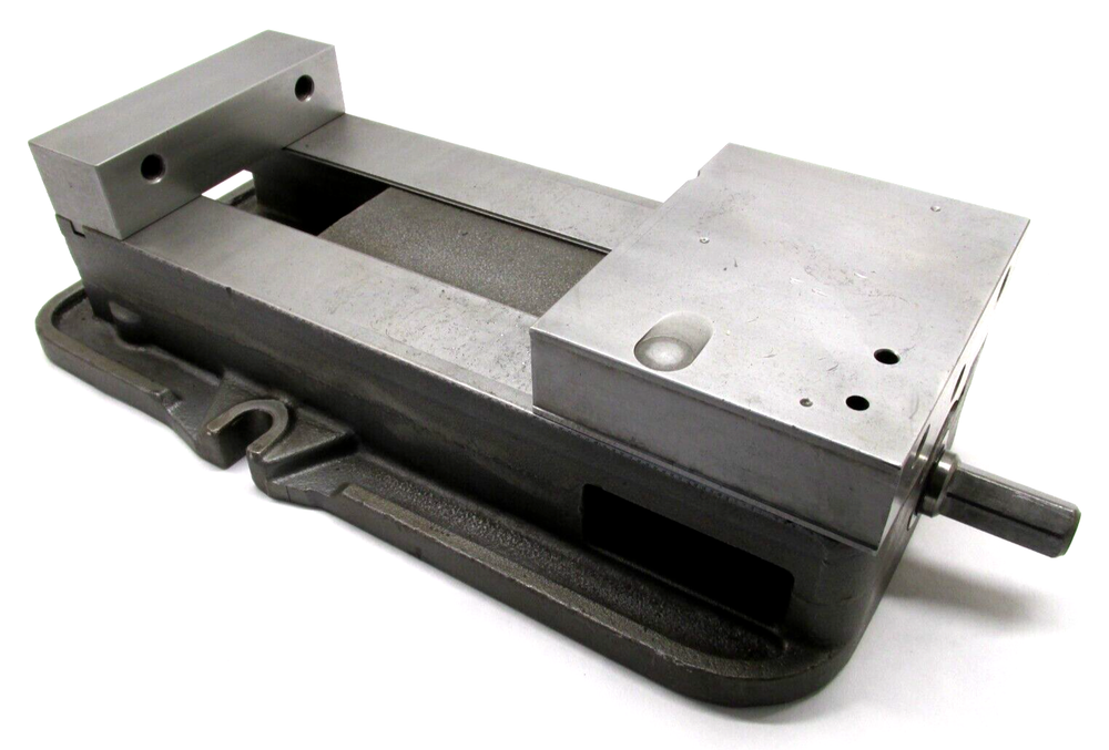 KURT ANGLOCK 6" MILLING MACHINE VISE - #D675