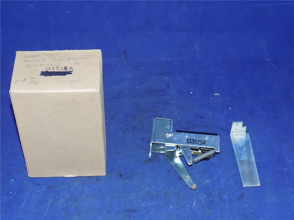 Micro Switch 133525A Auxiliary Switch