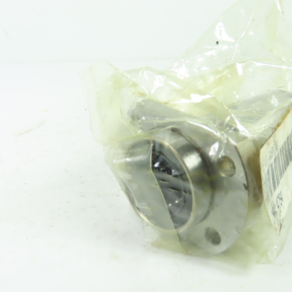 THK LHICW20 Circular Flanged Linear Bushing NEW