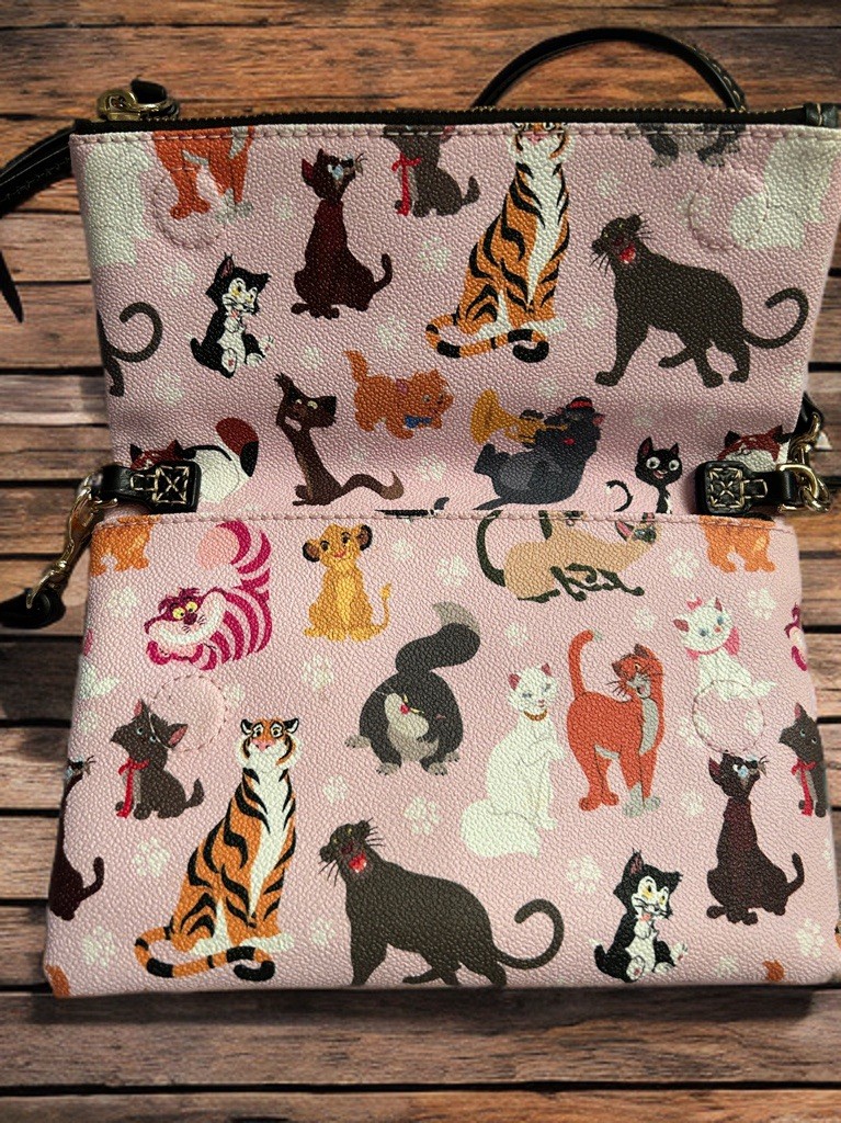 Disney Dooney & Bourke Pink Cats Fold Over Crossbody Purse VGC