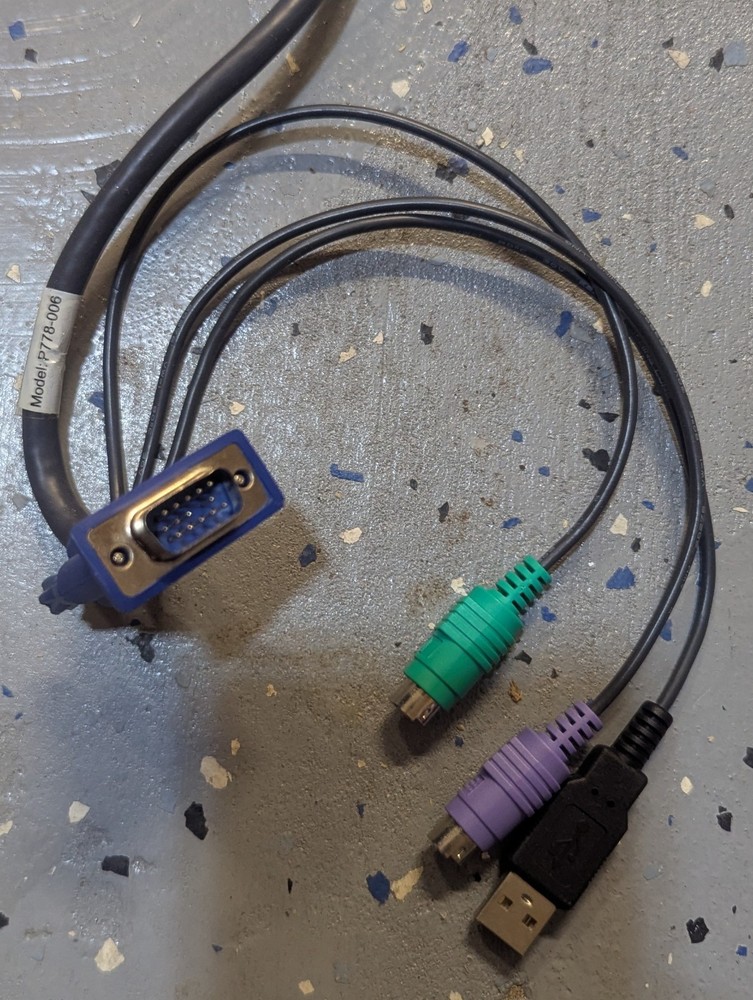 Tripp-Lite KVM Combo USB/PS2