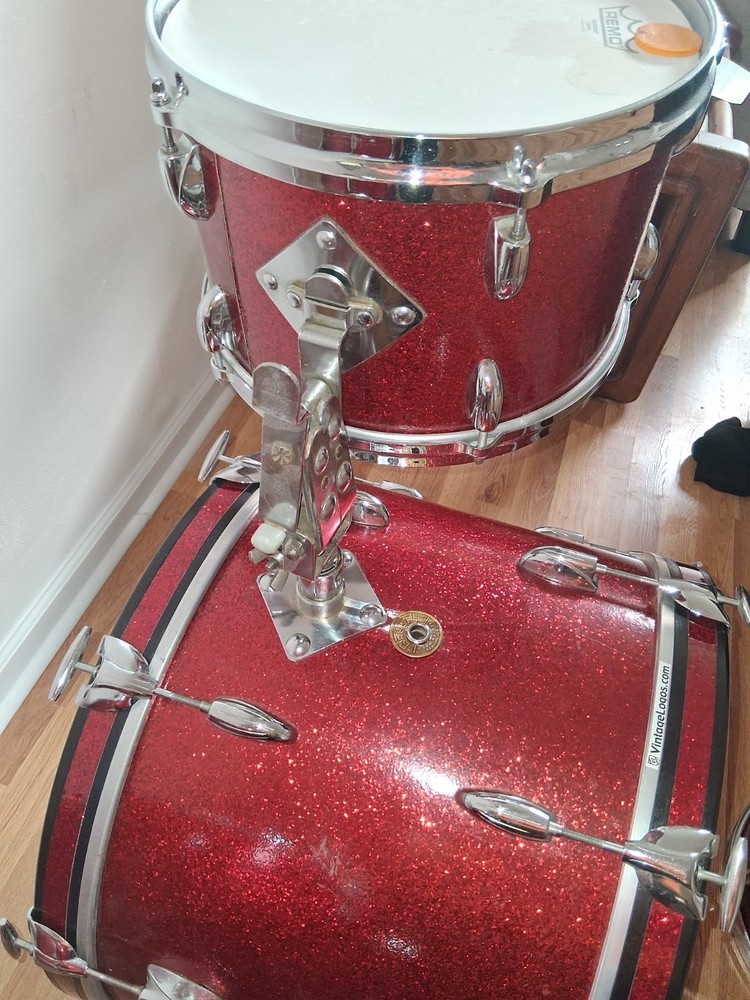 Gretsch 1966 Red Sparkle 4 piece drum set