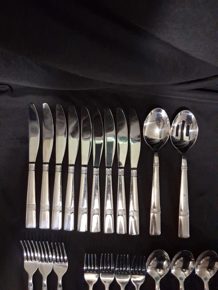 58 Pc Set Cambridge Braylen Mirror Stainless Bands Flatware Silverware