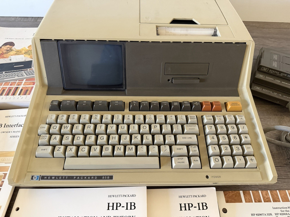 HP Hewlett Packard 85B Computer Bundle