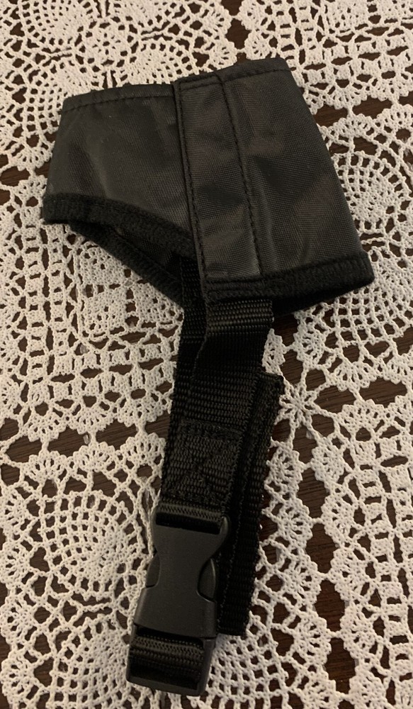Adjustable Comfort Muzzle Black Medium Dogs Prevent Barking Biting Buckle Strap