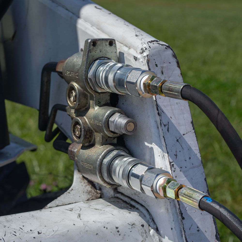 Titan Attachments 79" Hydraulic Skid Steer Dozer Blade, SSQA