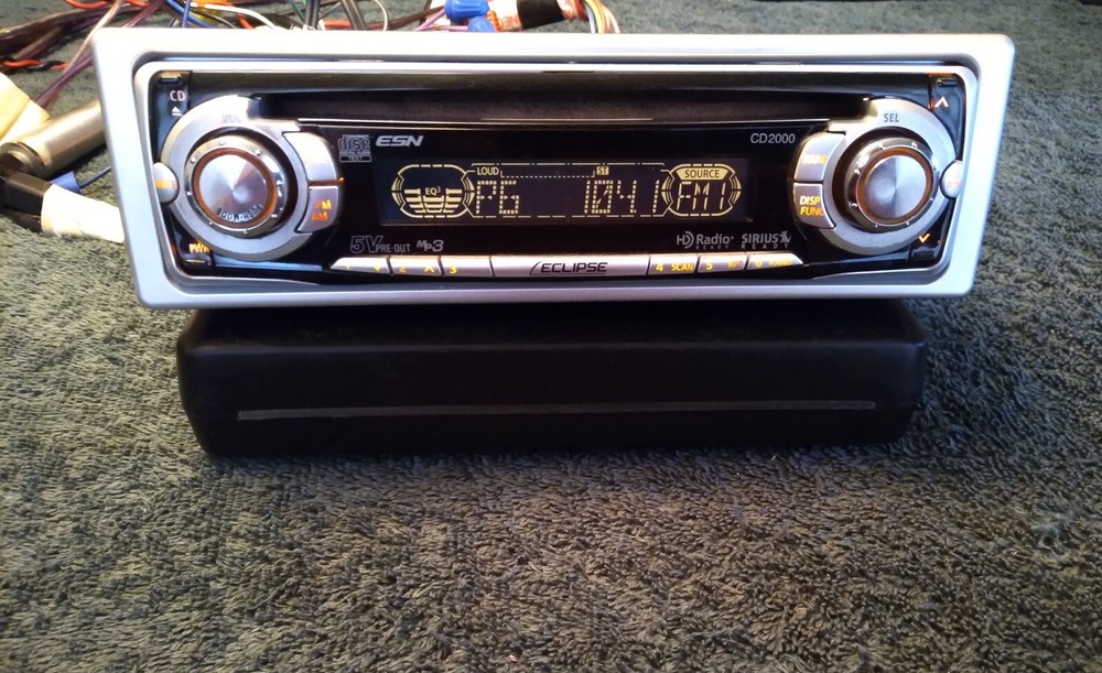 Eclipse CD2000, CD/MP3/Receiver, Sirius Satellite & HD Ready, 5 Volt Preouts