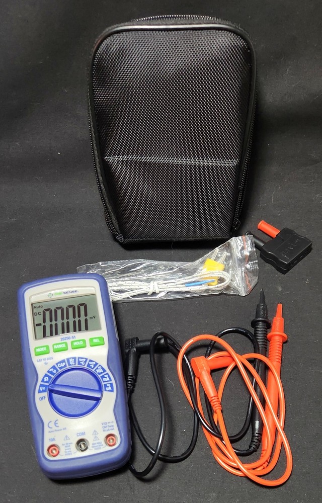 Digi-Sense 20250-51 Compact Multimeter With Case