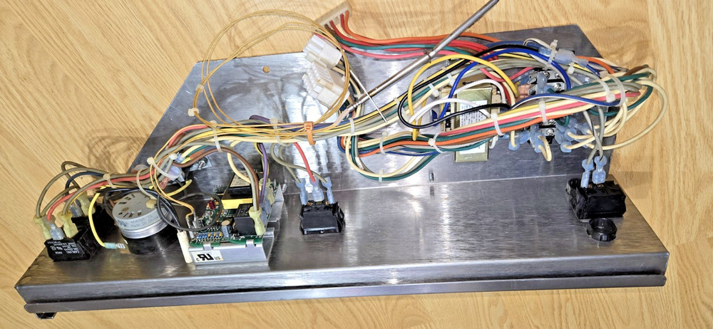 Southbend Range Oven Control Panel. Used! Nice Condition!!