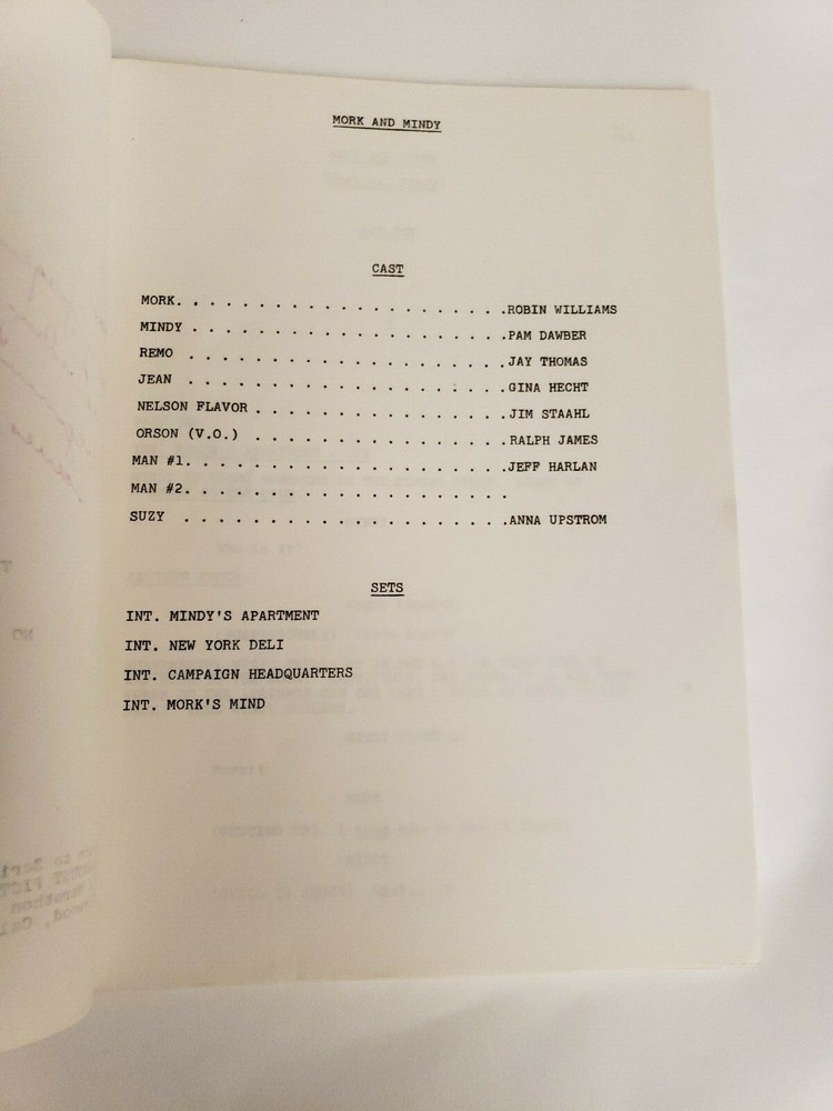 MORK AND MINDY / David Misch 1979 TV Script, Robin Williams "Mork vs. Mindy"