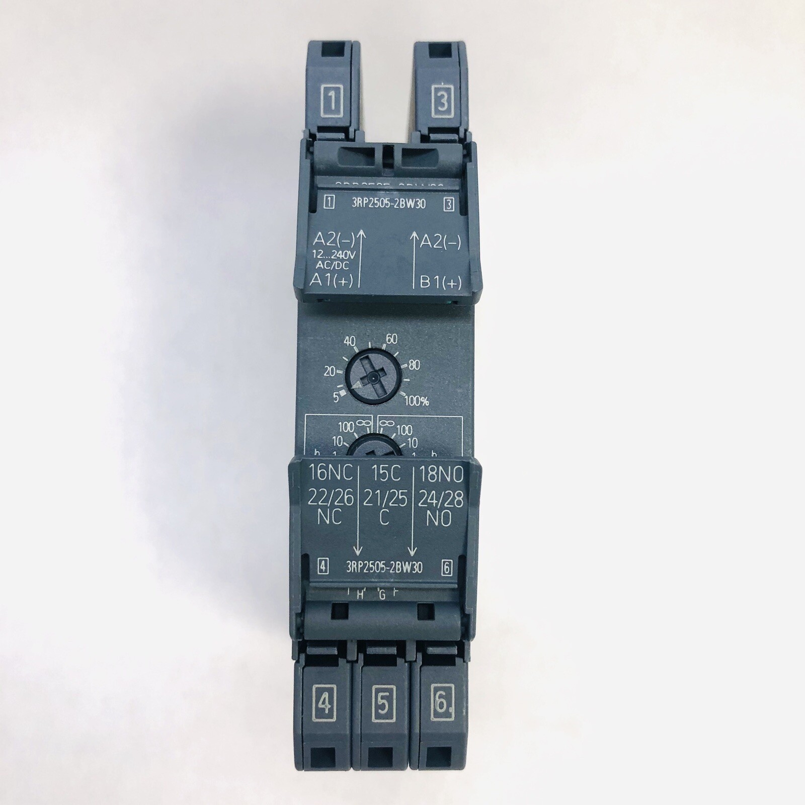 SIEMENS SIRIUS TIME RELAY 3RP2505-2BW30 , 12-240V AC/DC50/60HZ
