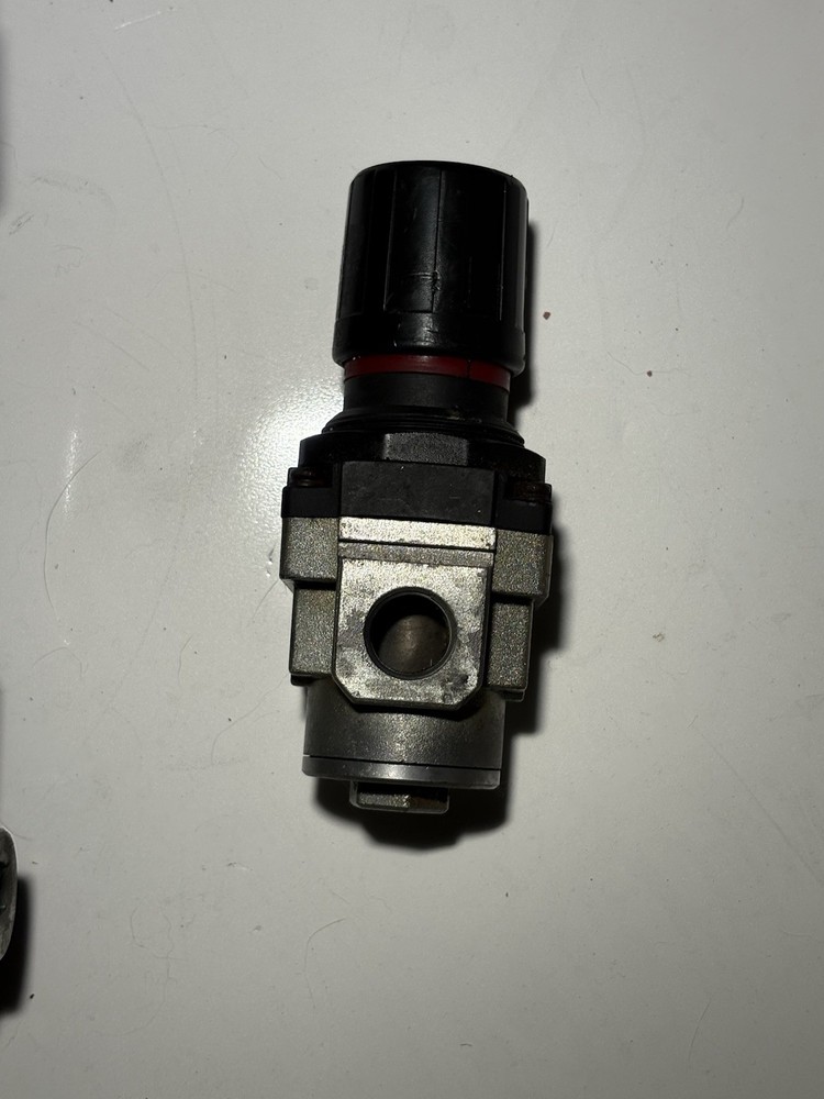 air operated double diaphragm pump WITH PRESSURE REGULATOR