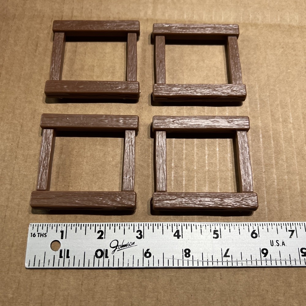 2009 Disney Store Snow White Cottage Replacement Part - (4) Window Frames - Read