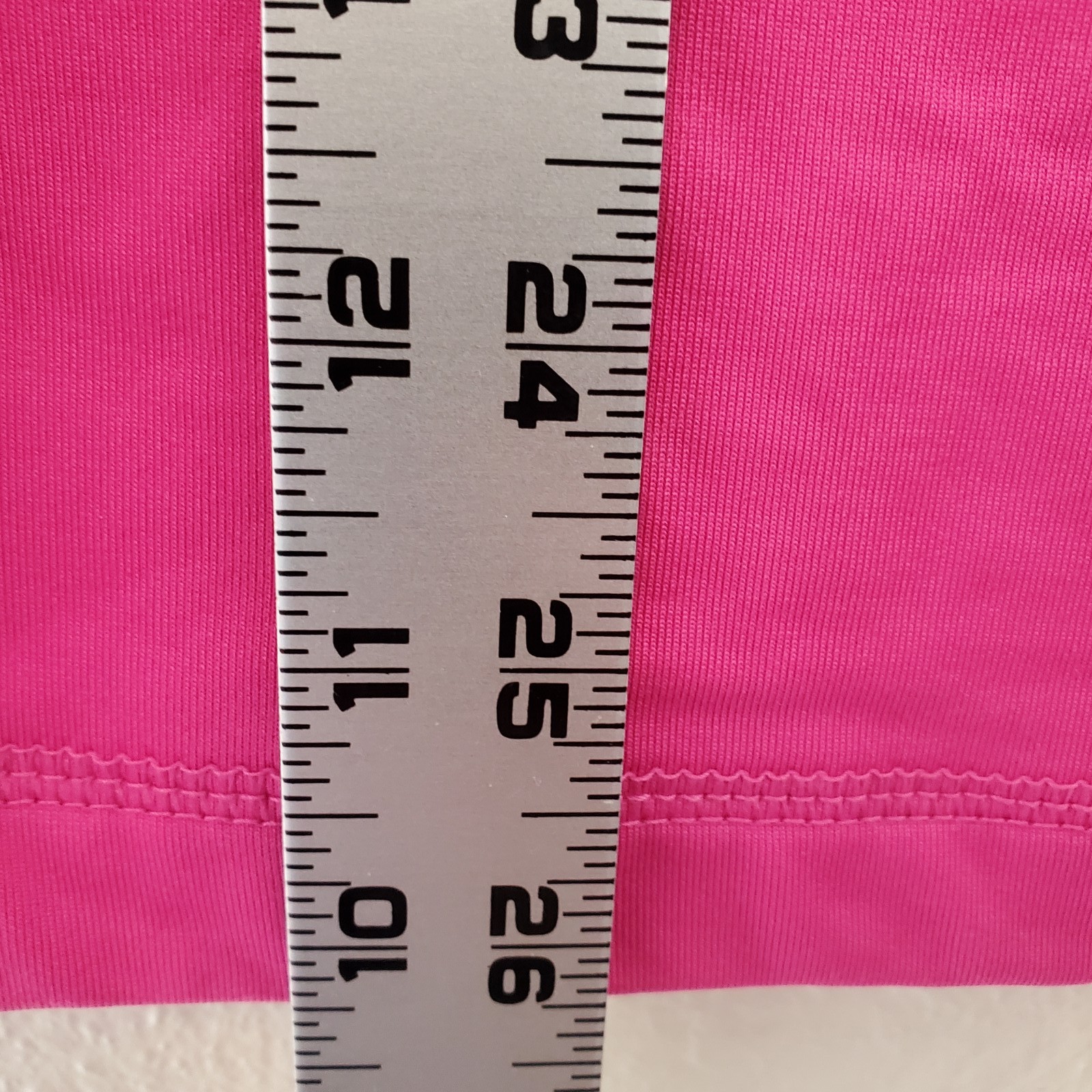 Nike Pro Women's Medium M Long Sleeve Compression Base Layer Shirt Hot Pink