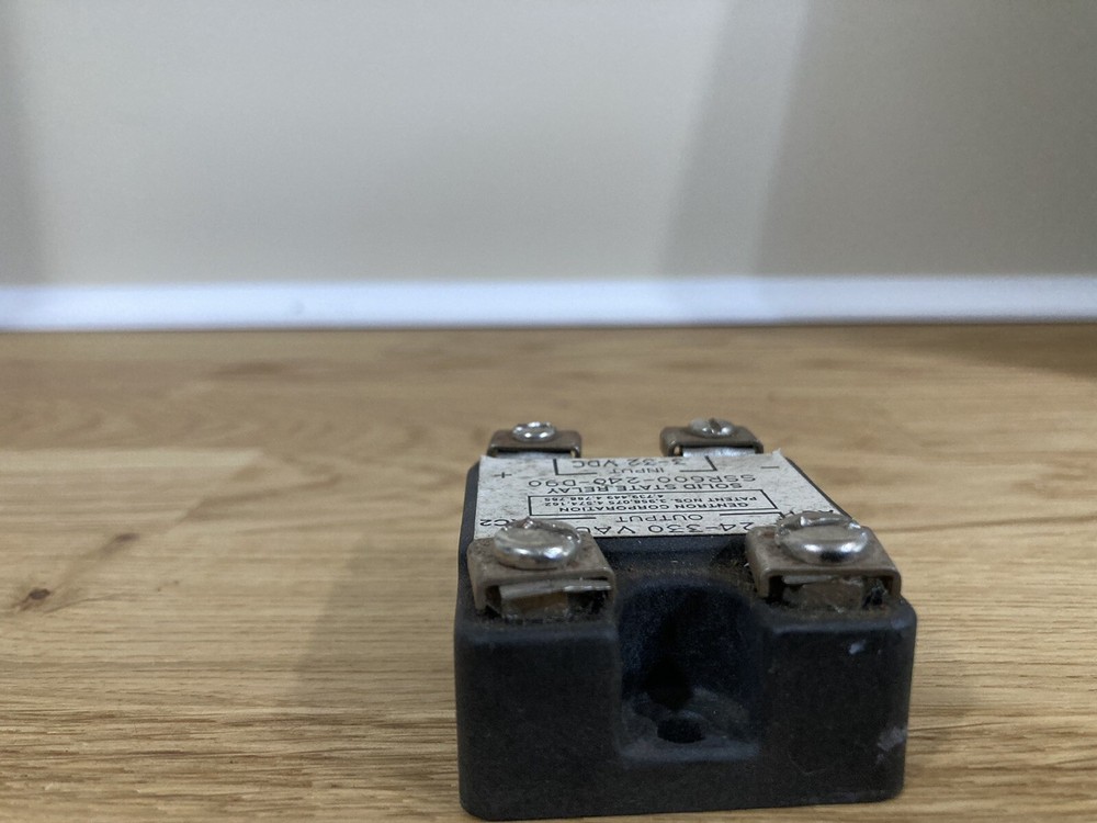 Gentron SSR600240D25 Solid State Relay 3-32VDC Input, 240VAC Output