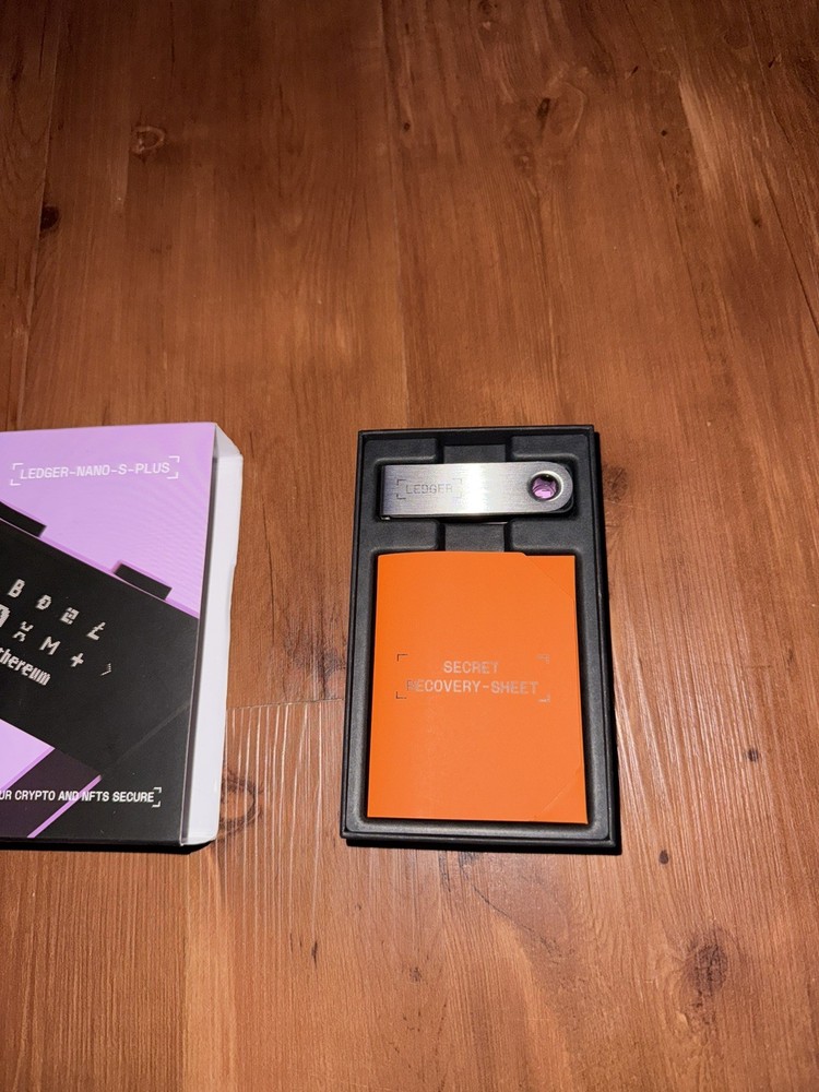 Ledger - Nano S Plus Crypto Hardware Wallet Type C Input