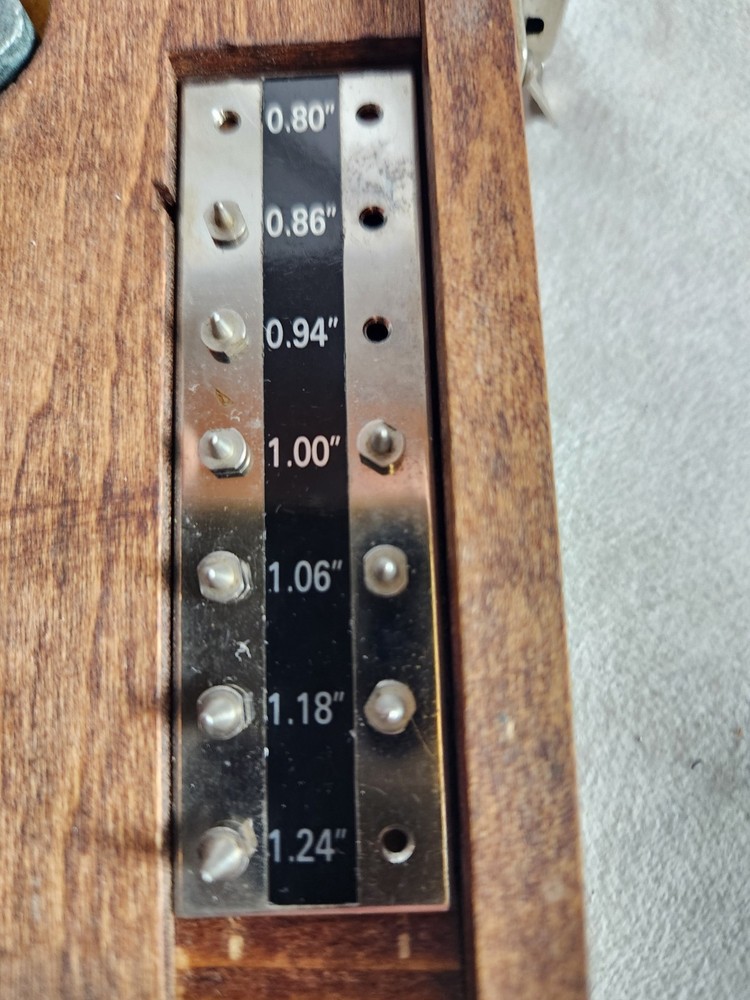 Teclock Inside Dial Caliper .80-1.24” Groove Gage Read Description