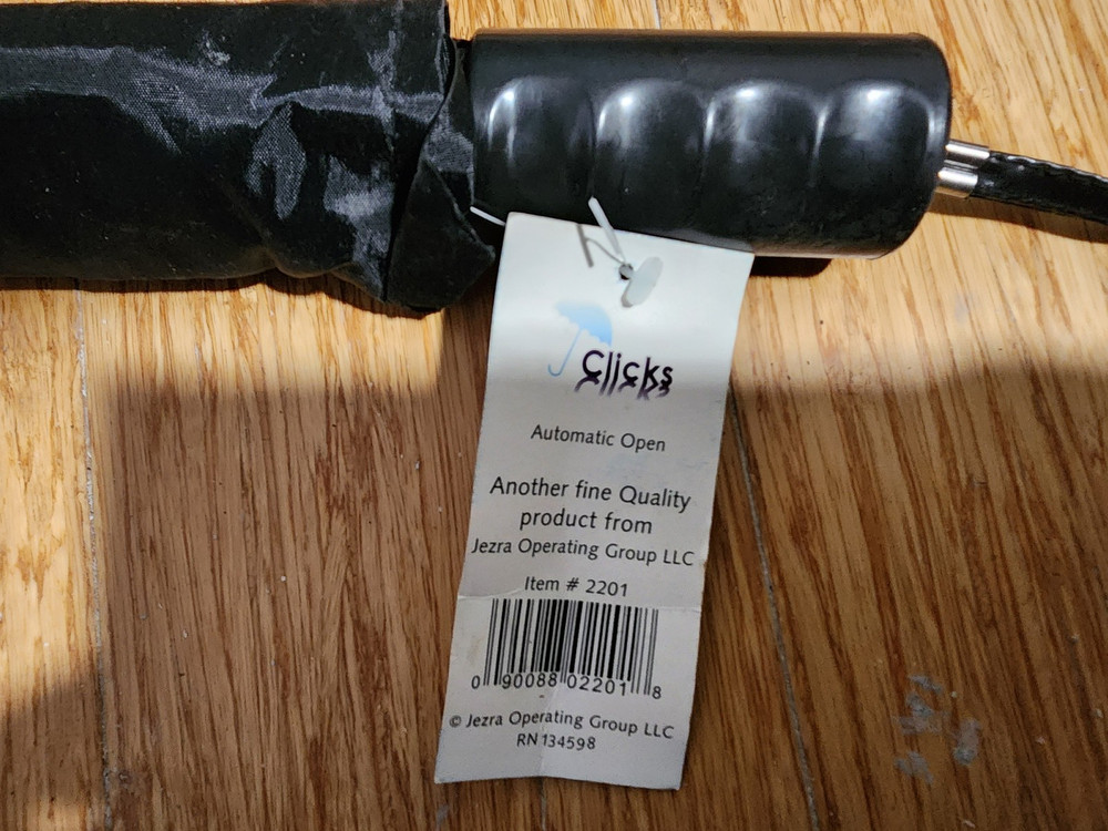 Clicks Black Handle Umbrella Automatic open, straight handle 15"