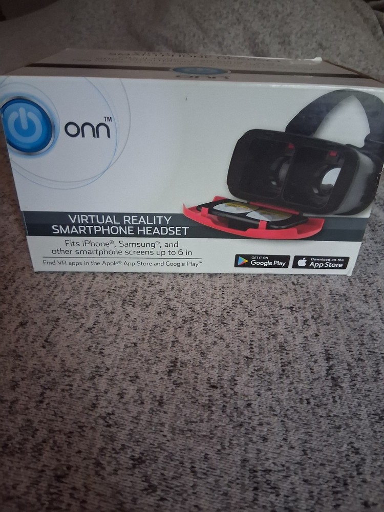 Virtual Reality Smartphone Headset