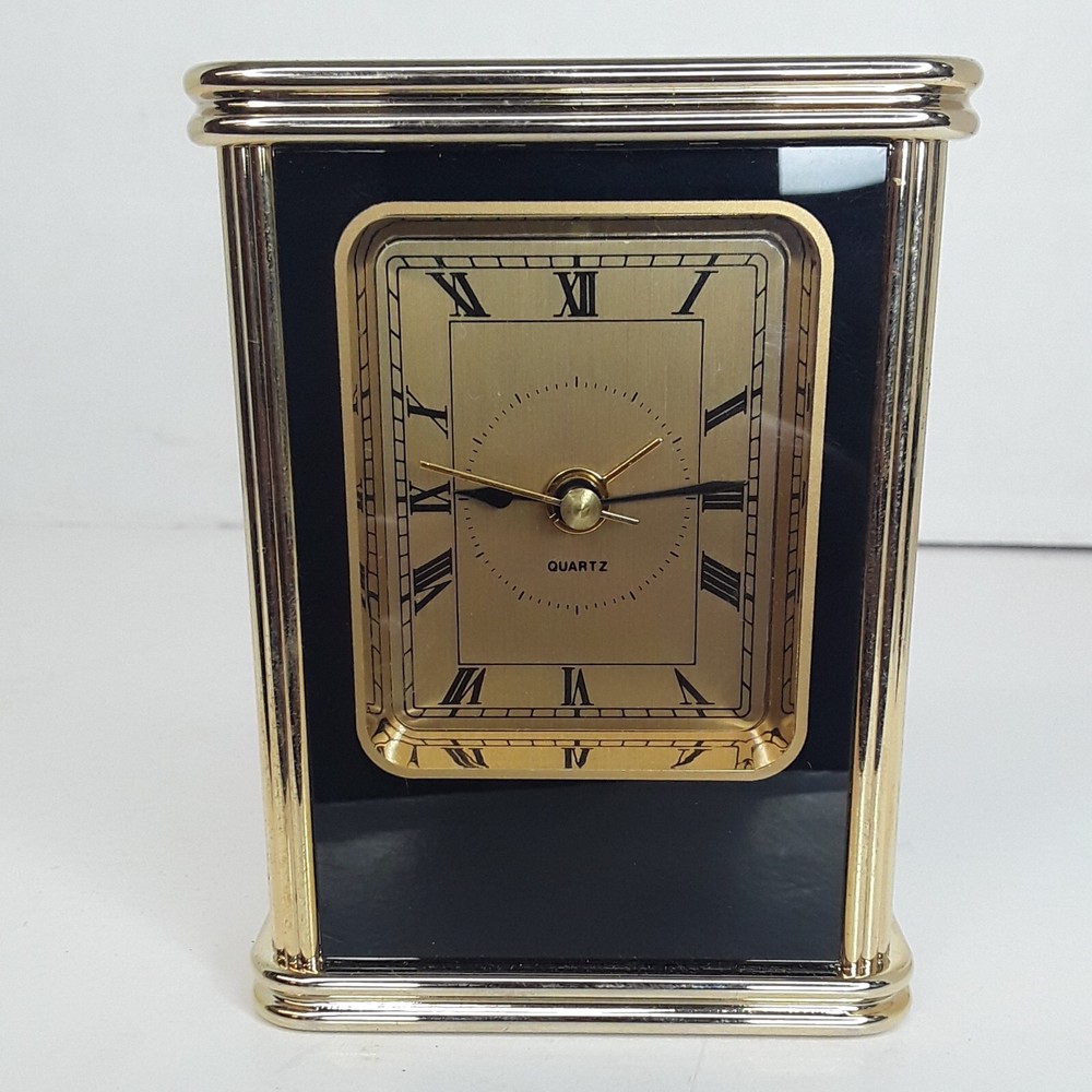 Linden small clock